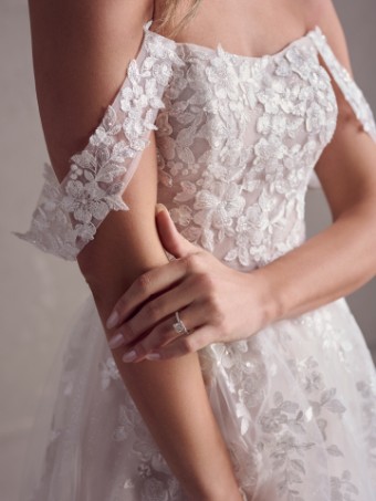 Rebecca Ingram VENTURA #2 Ivory/Silver Accent thumbnail